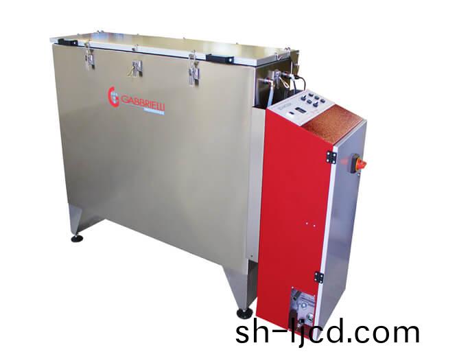 ISO 咊(he) ASTM標準真空灋(fa)真空(kong)吸(xi)水(shui)率(lv)試驗儀GT1608